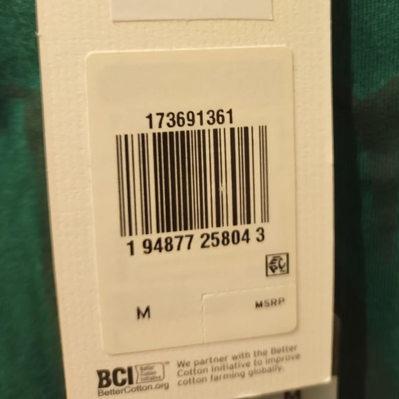 Levi's T-Shirt medium Women's Short Sleeve Perfect Green - Picture 6 of 6